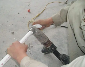 前郭尔罗斯漏水维修电话
